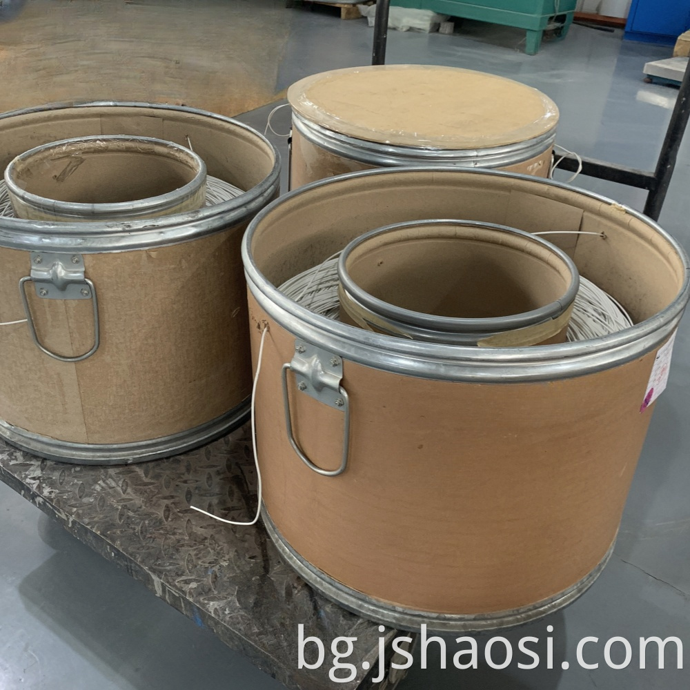 Silicone-braided wire white